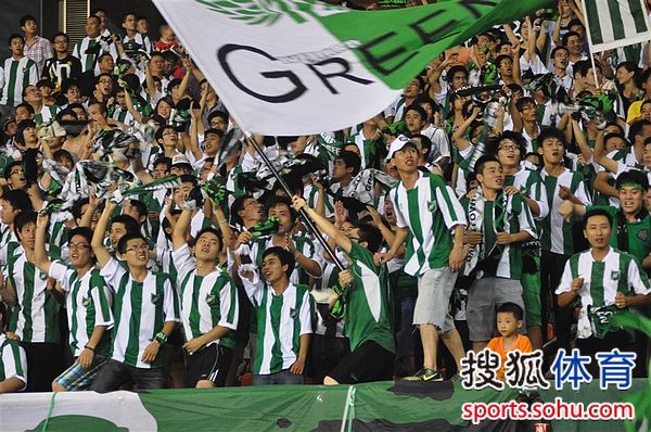 关于杭州绿城继续保持不败战绩，展现出球队的强大实力的信息